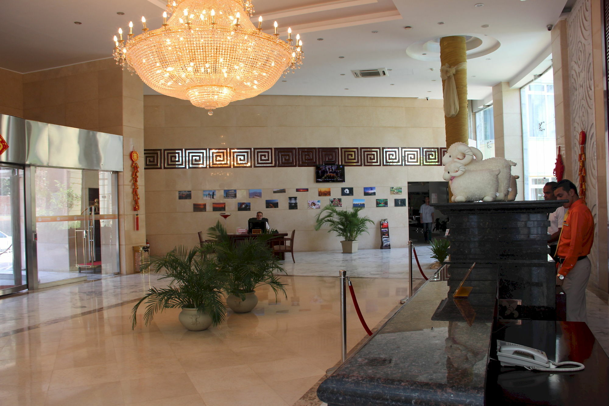 Soluxe Cairo Hotel Kafr Ghatati Bagian luar foto
