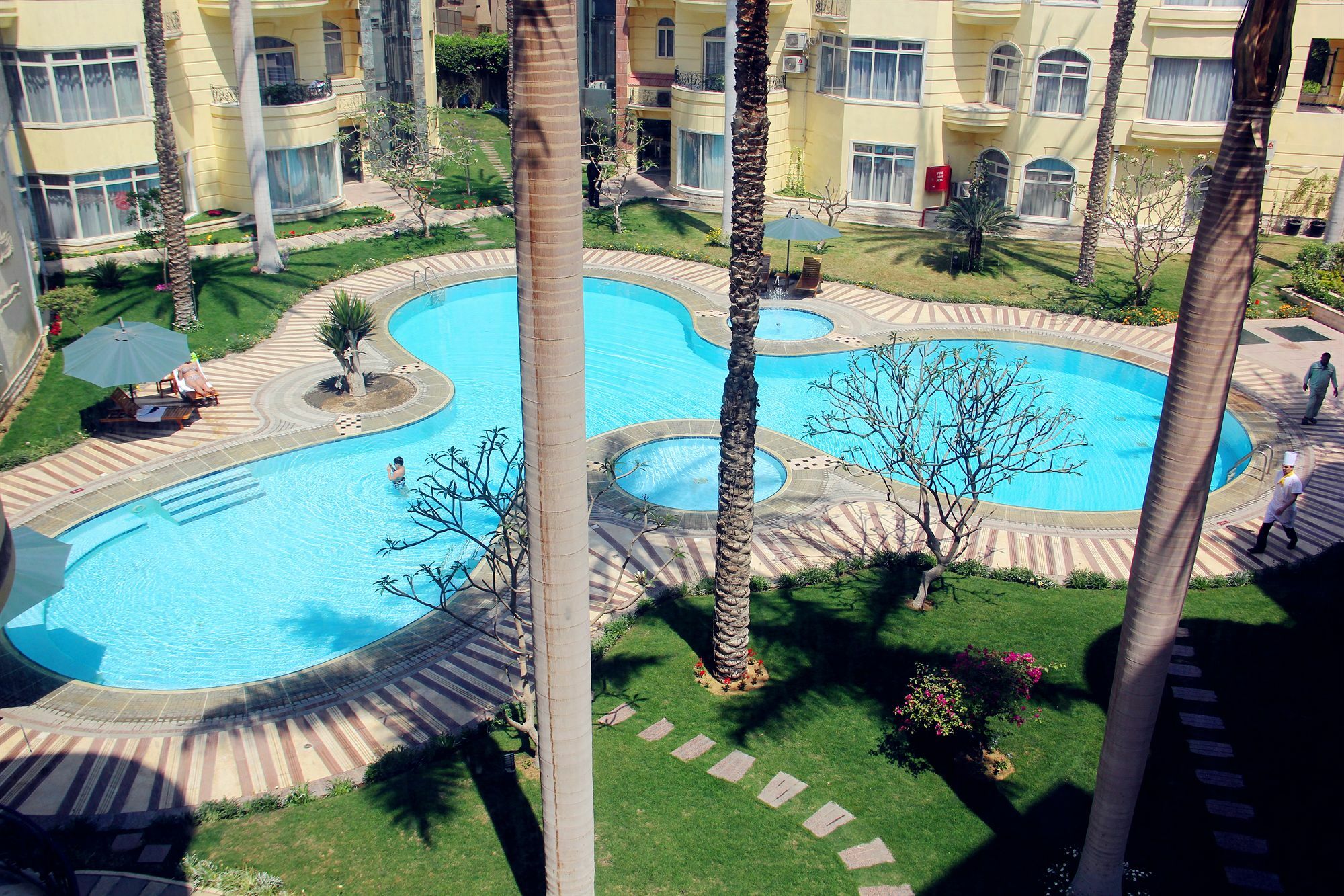 Soluxe Cairo Hotel Kafr Ghatati Bagian luar foto